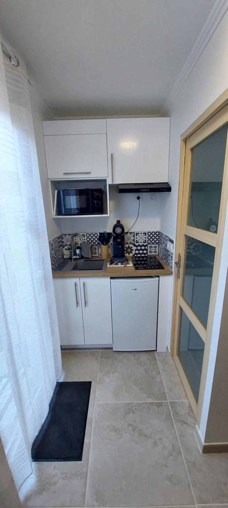 Gite De L'Olivier, Classe, Climatise, Jardin Avec Parking Gratuit Devant Le Logement Et A 5 Minutes Du Centre-Ville A Pied L'Isle-sur-la-Sorgue Luaran gambar